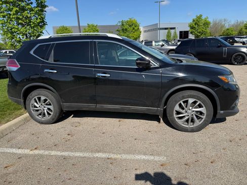 Used 2015 Nissan Rogue SL w/ SL Premium Package image 4