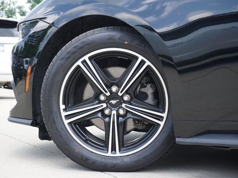 Used 2025 Ford Mustang Premium RWD image 20