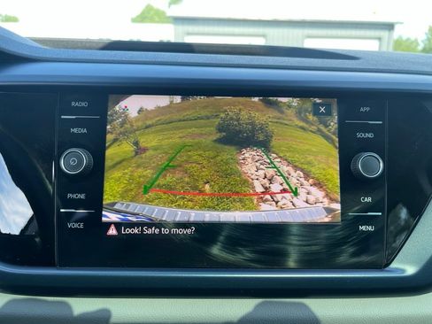 Certified 2023 Volkswagen Taos SE AWD/4WD image 20