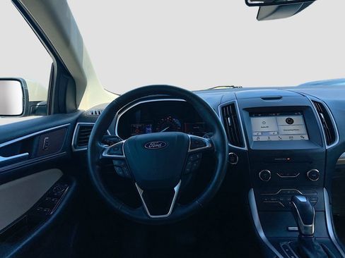 Used 2018 Ford Edge SEL w/ Equipment Group 201A image 23