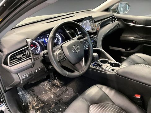 Used 2023 Toyota Camry SE w/ Cold Weather Package image 12