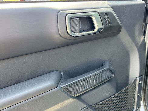 New 2026 Ford Bronco Badlands image 15