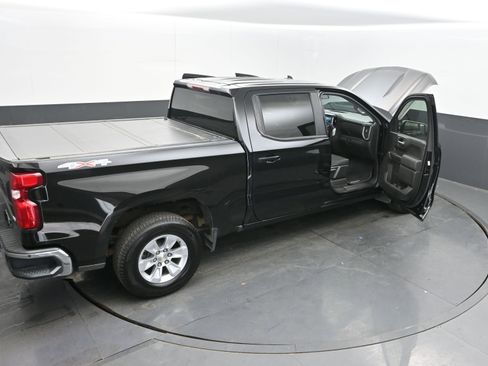 Used 2020 Chevrolet Silverado 1500 LT w/ Texas Edition image 44