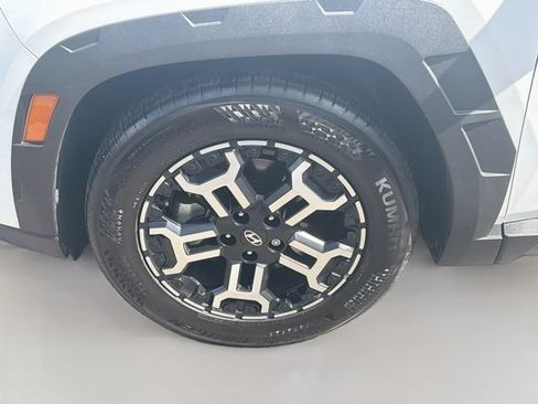 Certified 2025 Hyundai Tucson XRT FWD image 30