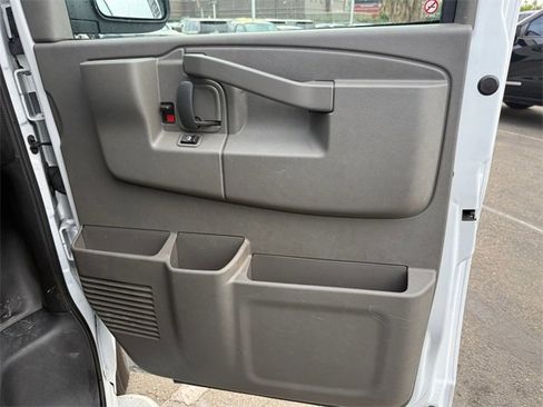 Used 2024 GMC Savana 2500 w/ Driver Convenience Package image 22