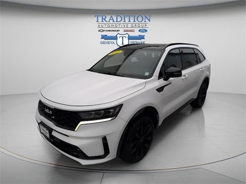 Used 2023 Kia Sorento SX image 1
