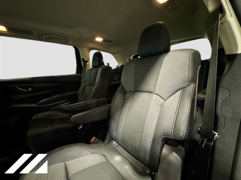 Used 2023 Subaru Ascent Premium w/ Convenience Package image 24