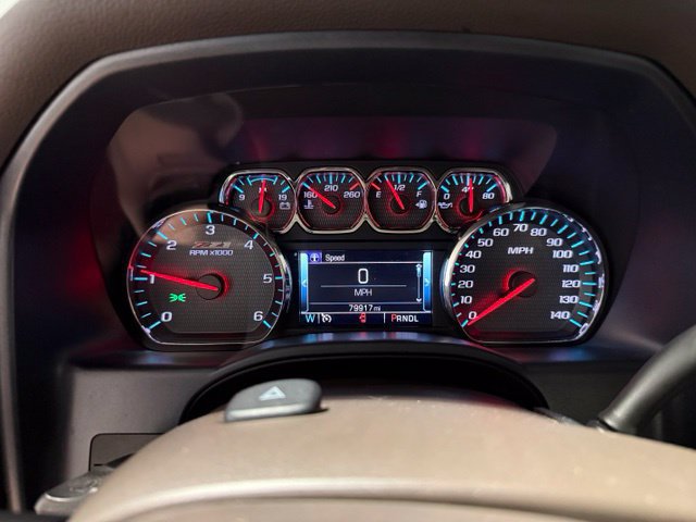Used 2018 Chevrolet Silverado 1500 LT w/ All Star Edition AWD/4WD image 13