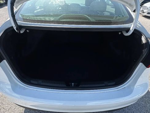 Used 2018 Kia Forte LX FWD image 15