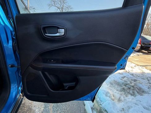 Used 2019 Jeep Compass Latitude w/ Popular Equipment Group image 20