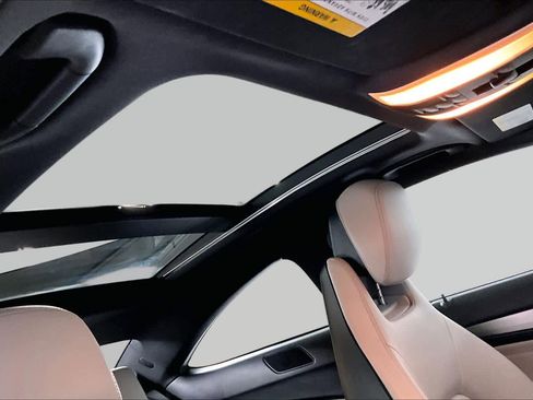 Used 2013 Mercedes-Benz C 250 Coupe image 14