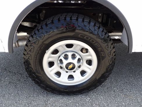 Used 2025 Chevrolet Silverado 3500 W/T w/ WT/CX Safety Package AWD/4WD image 66