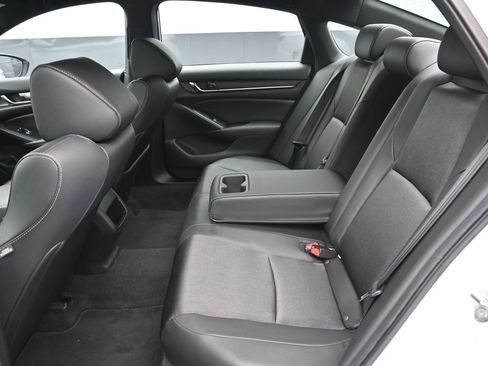 Used 2020 Honda Accord Sport image 12