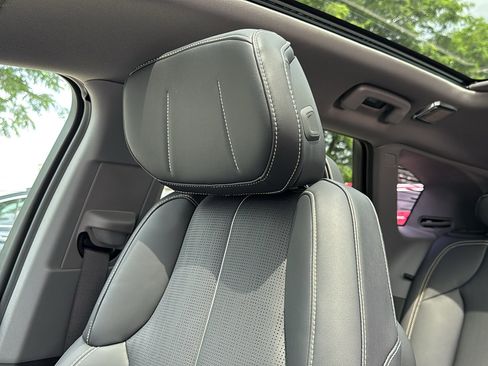 Used 2025 Cadillac Optiq Luxury 2 w/ LPO, Floor Liner Package AWD/4WD image 22