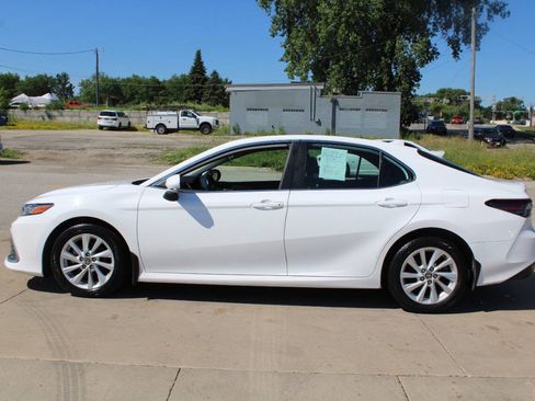 Used 2021 Toyota Camry LE w/ Cold Weather Package AWD/4WD image 5