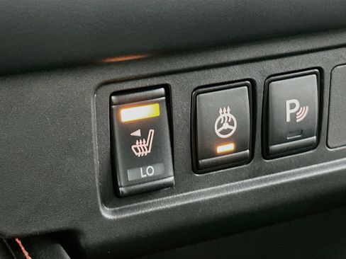 Used 2026 Nissan Frontier PRO-4X w/ Pro Premium Package AWD/4WD image 21