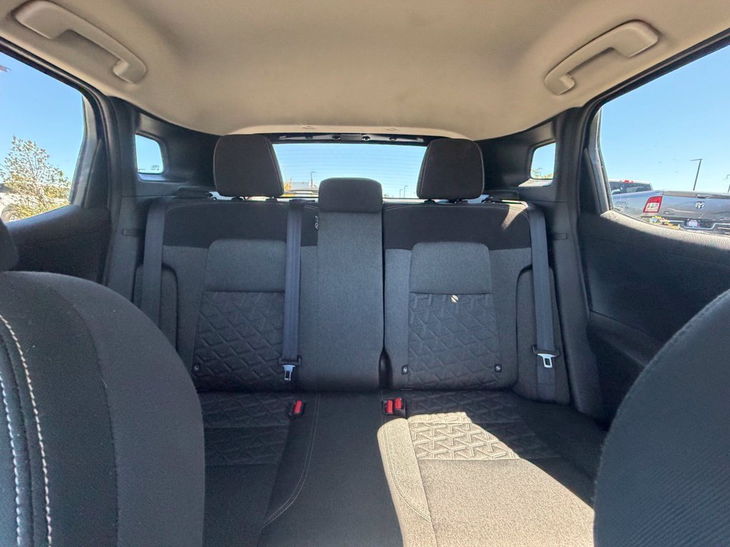 Used 2025 Nissan Kicks SV FWD image 38