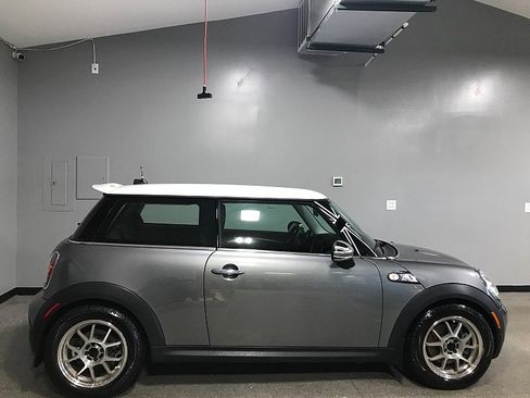 Used 2008 MINI Cooper S FWD image 2