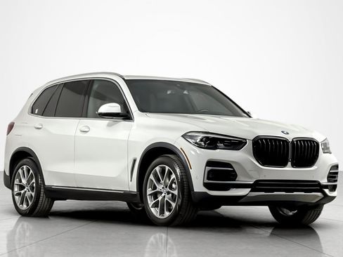 Used 2023 BMW X5 sDrive40i w/ Premium Package RWD image 7