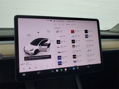 Used 2022 Tesla Model Y Performance image 24