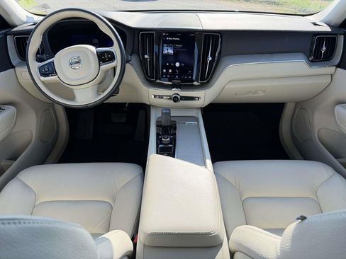 Used 2023 Volvo XC60 B5 Plus w/ Climate Package image 2