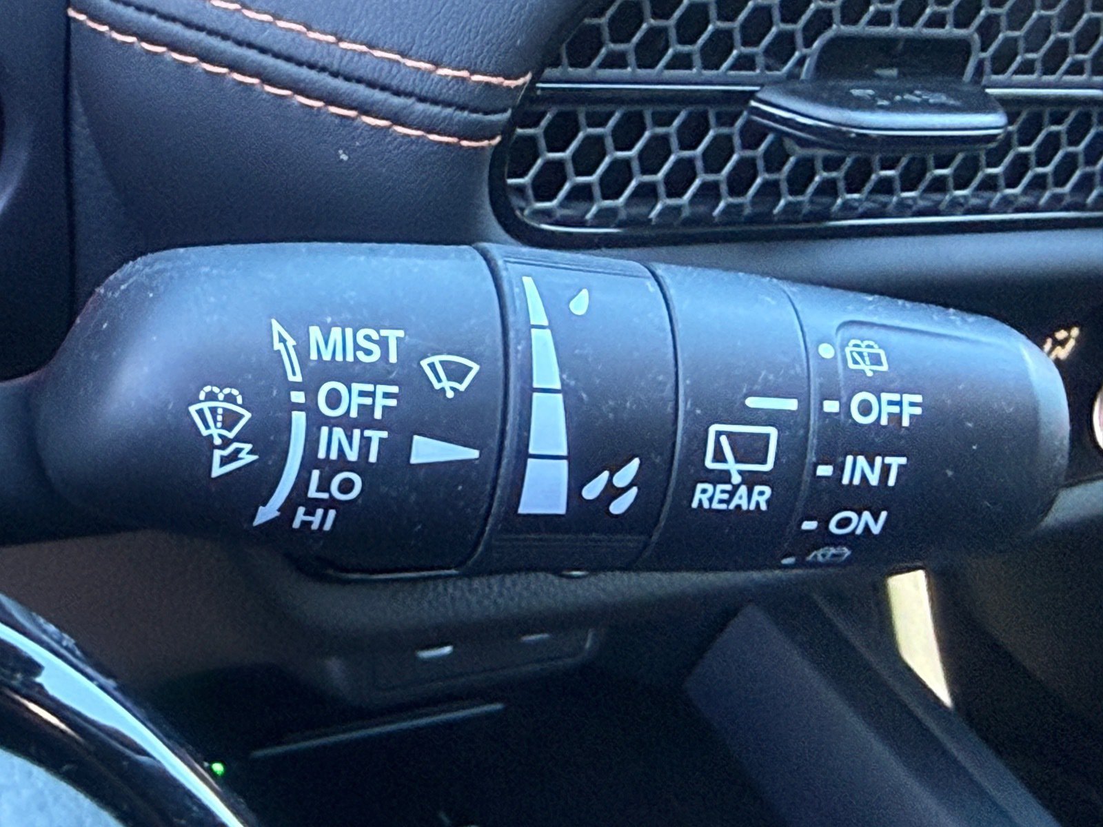 Used 2026 Honda HR-V Sport image 25