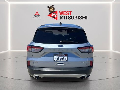 Used 2022 Ford Escape SE AWD/4WD image 5