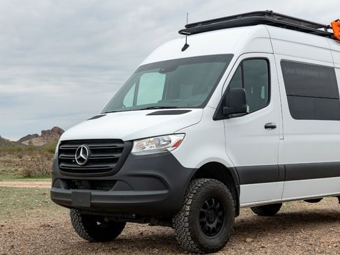 Used 2019 Mercedes-Benz Sprinter 4x4 144 image 20