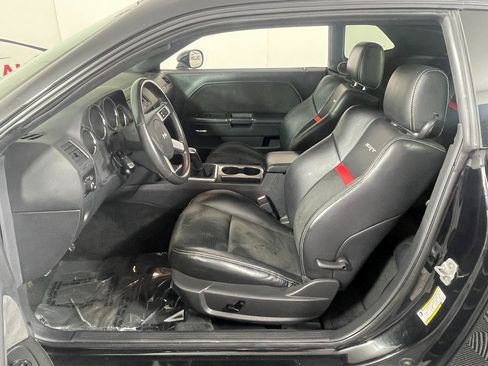 Used 2009 Dodge Challenger SRT8 w/ SRT Option Group II image 13