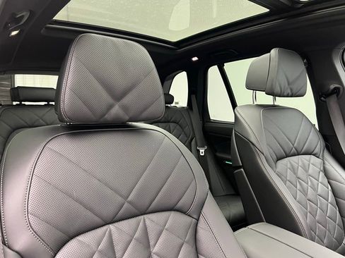 Certified 2026 BMW X5 xDrive40i w/ Executive Package AWD/4WD image 7