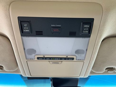 Used 2014 Lexus LS 460 w/ Comfort Package image 16