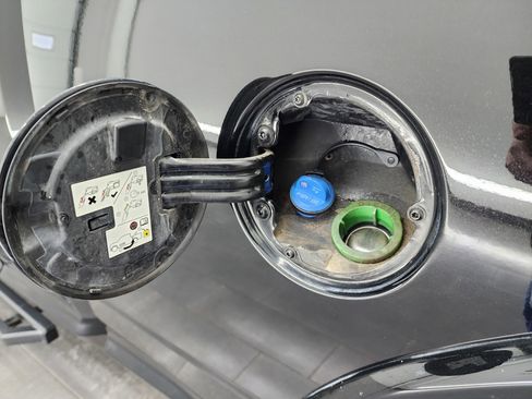 Used 2019 RAM 2500 Laramie image 30