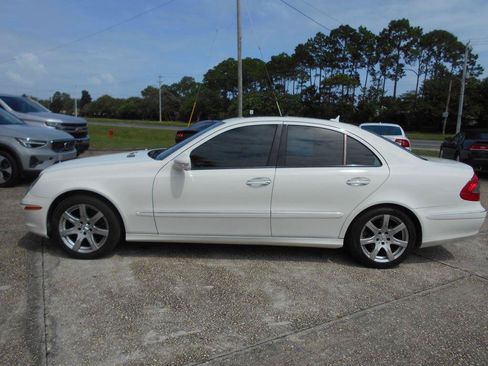 Used 2007 Mercedes-Benz E 350 4MATIC Sedan image 1