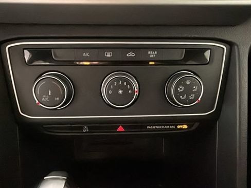Used 2021 Volkswagen Atlas S FWD image 22