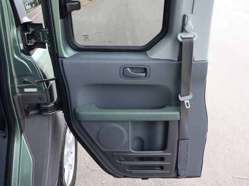 Used 2003 Honda Element EX image 25