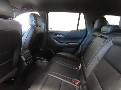Certified 2025 Chevrolet Equinox LT w/ Convenience Package II AWD/4WD image 14