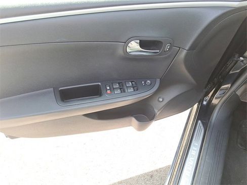 Used 2012 Chevrolet Malibu LT image 31