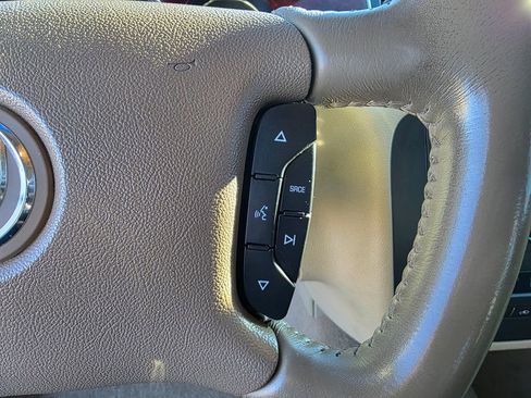 Used 2006 Buick Lucerne CXL w/ Luxury Package image 12