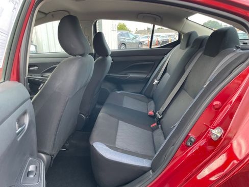 Used 2025 Nissan Versa SV image 24