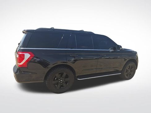 Used 2020 Ford Expedition XLT w/ Equipment Group 202A RWD image 5