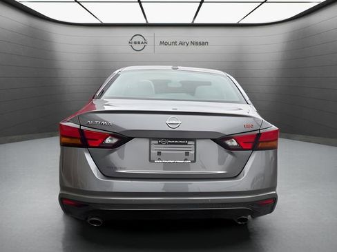 Certified 2024 Nissan Altima 2.5 SR image 4
