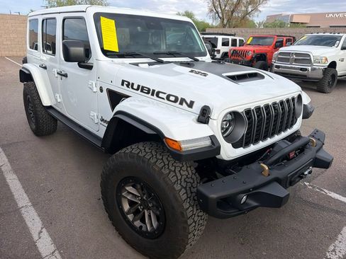 Used 2025 Jeep Wrangler Unlimited Rubicon 392 AWD/4WD image 2