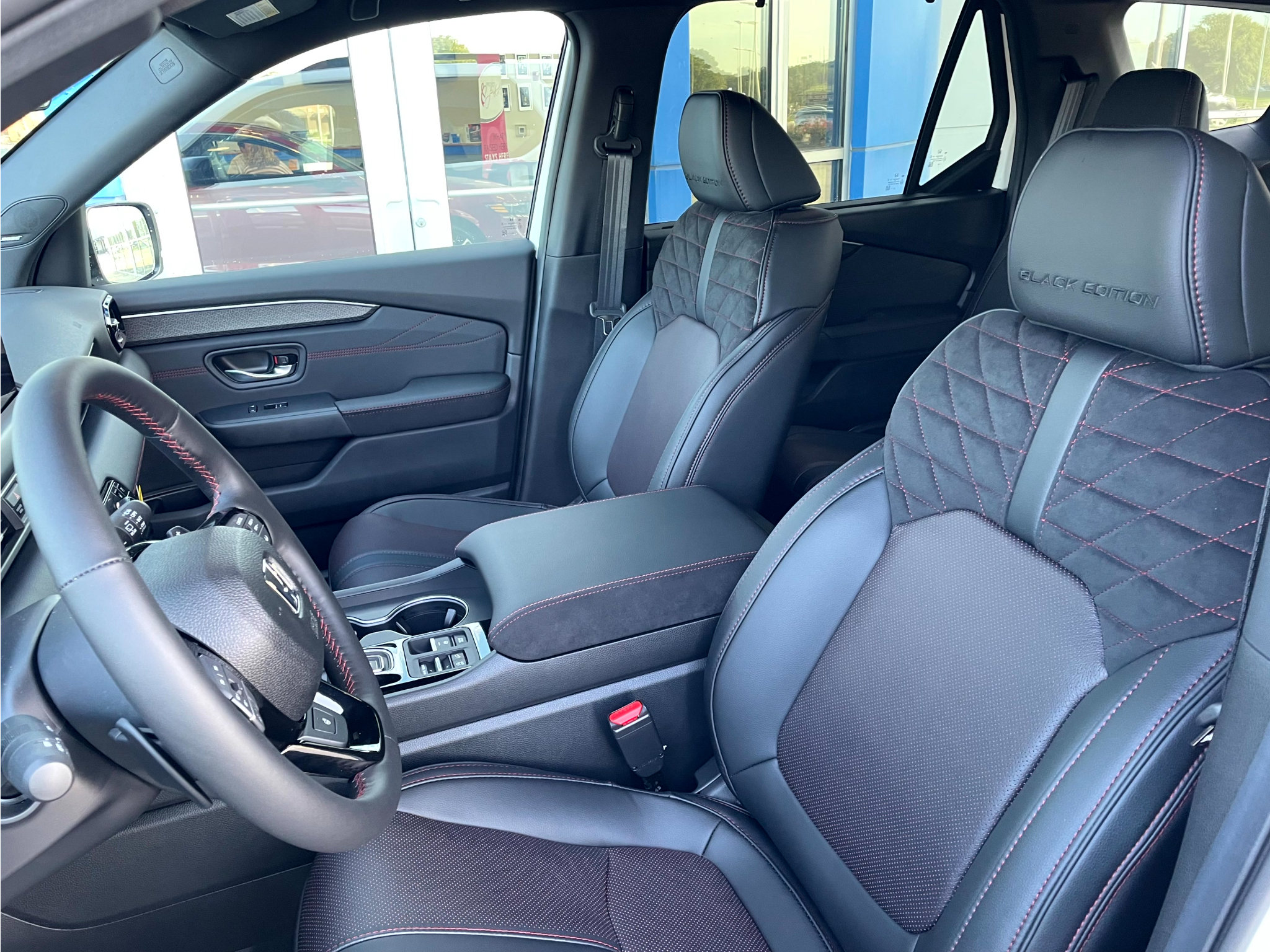 New 2026 Honda Pilot Black Edition image 8