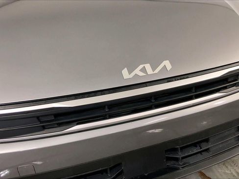 Used 2025 Kia K4 FWD image 28