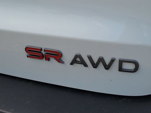 New 2026 Nissan Kicks SR w/ SR Premium Package AWD/4WD image 13