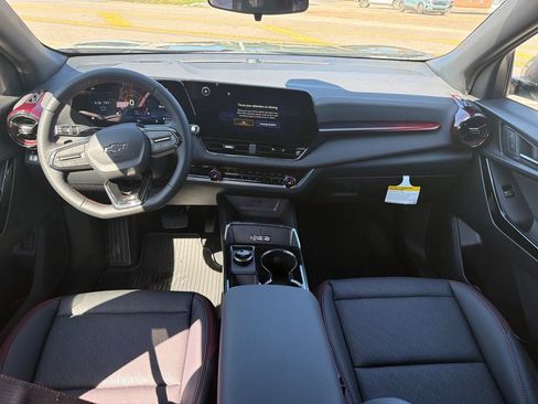 New 2026 Chevrolet Equinox RS w/ Convenience Package III FWD image 16