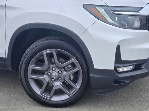 Used 2023 Honda Passport EX-L image 9