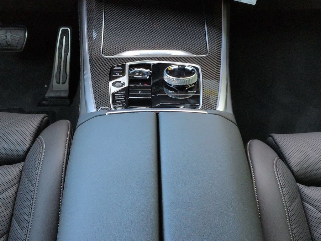 New 2026 BMW X5 M60i AWD/4WD image 19