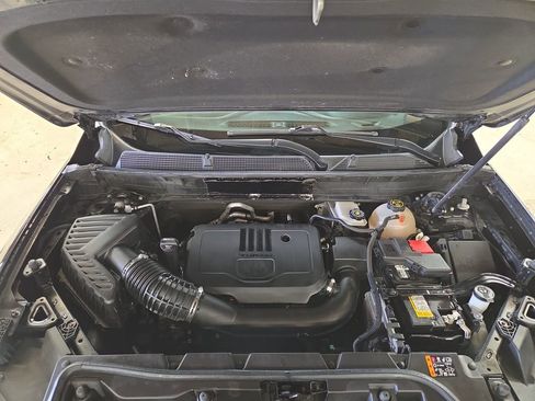 Used 2021 GMC Acadia SLE w/ Elevation Edition image 20