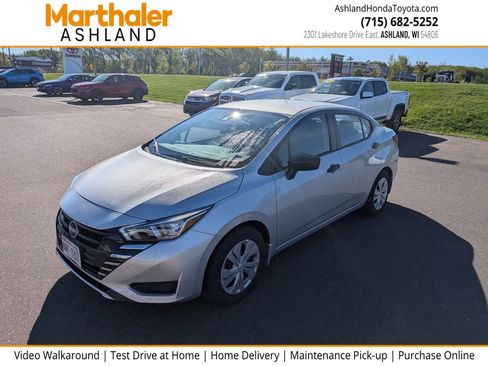 Used 2023 Nissan Versa S FWD image 1